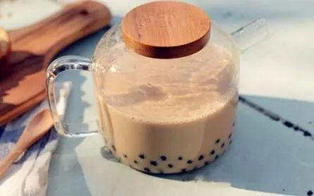 如何選擇奶茶原料？