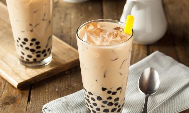 奶茶店需要什么設(shè)備？金達(dá)食品城設(shè)備齊全專注做奶茶