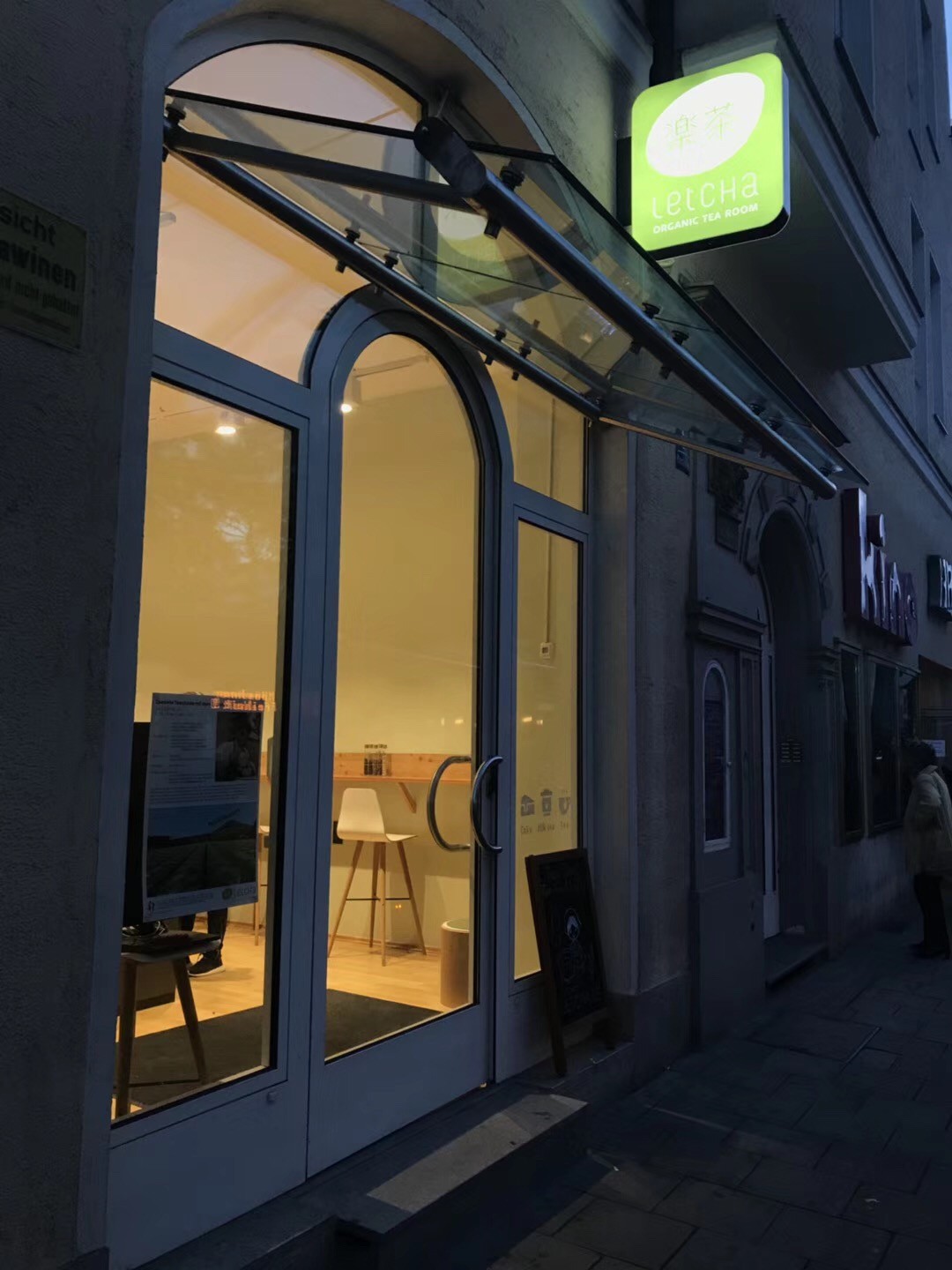 外國人喝奶茶嗎？