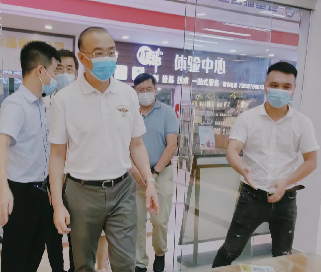 廣州白云區(qū)潘志軍區(qū)長(zhǎng)一行到金達(dá)調(diào)研“食材之都”轉(zhuǎn)型升級(jí)工作 廣州白云區(qū)潘志軍區(qū)長(zhǎng)一行到金達(dá)調(diào)研“食材之都”轉(zhuǎn)型升級(jí)工作