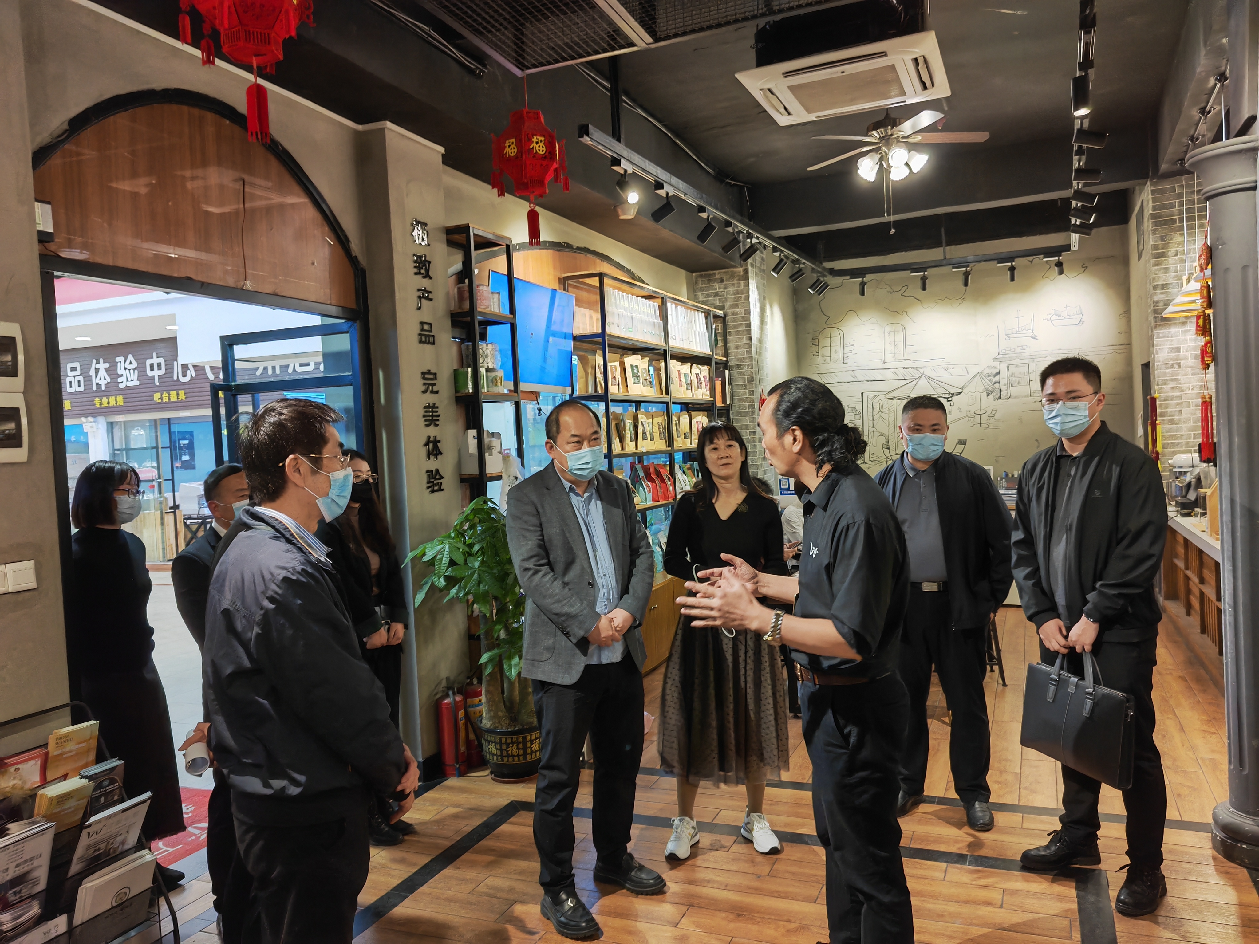 廣州白云區楊顏澤常務副區長一行到金達調研“食材之都”高質量發展工作 廣州白云區楊顏澤常務副區長一行到金達調研“食材之都”高質量發展工作