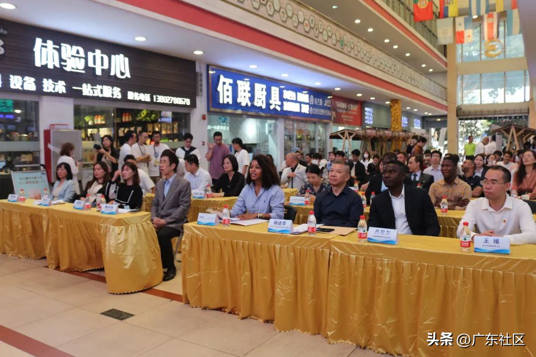 今日頭條:非洲咖啡飄香白云國(guó)賽現(xiàn)場(chǎng) 奏響中非經(jīng)貿(mào)文化交流新樂(lè)章(轉(zhuǎn)載) 今日頭條:非洲咖啡飄香白云國(guó)賽現(xiàn)場(chǎng) 奏響中非經(jīng)貿(mào)文化交流新樂(lè)章(轉(zhuǎn)載)